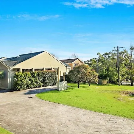 Saltbush At Vincentia By Experience Jervis Bay Villa Exterior photo